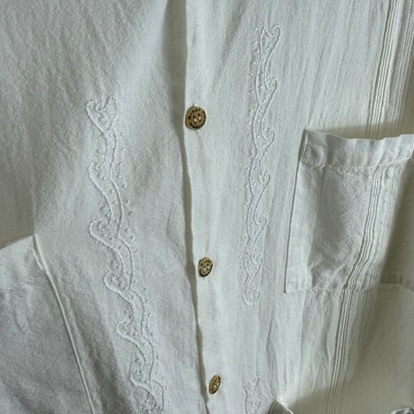 e.c.c White 100% Natural Cotton Embroidered Pleated Collared Button Up Shirt L - Picture 3 of 7